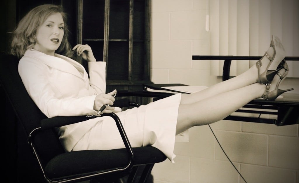 office_boss_lady_white_suit_Mistresst